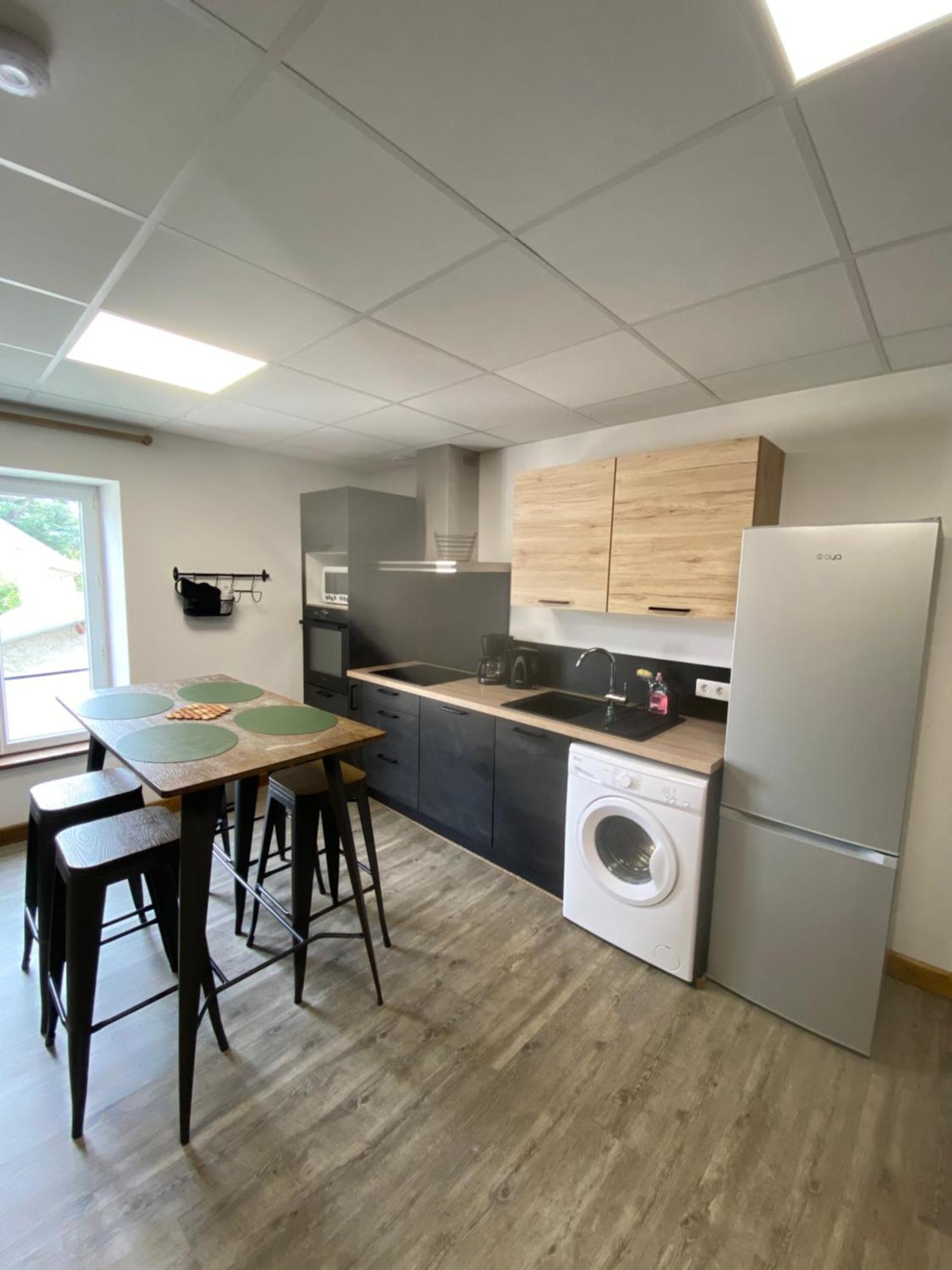 Les Pichies, T2 Gloria, Centre Ville Digoin Eksteriør billede